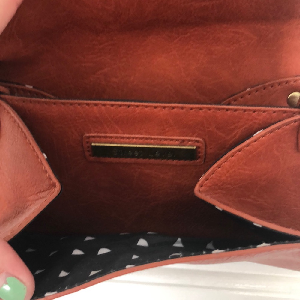 Francesca’s burnt orange/ gold purse - Picture 3 of 6